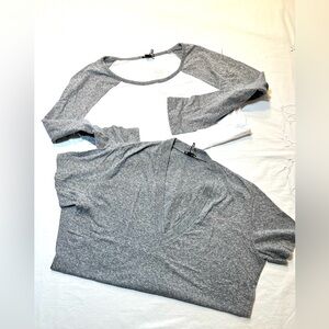 Monrow t-shirt bundle of 2 women’s size Medium